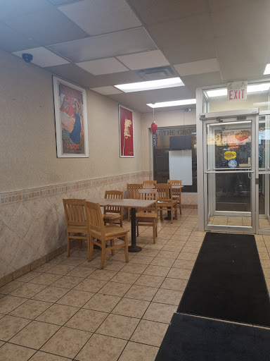 Photo of Pizza Pizza - 35 Dundas St W, Trenton, ON K8V 3N9